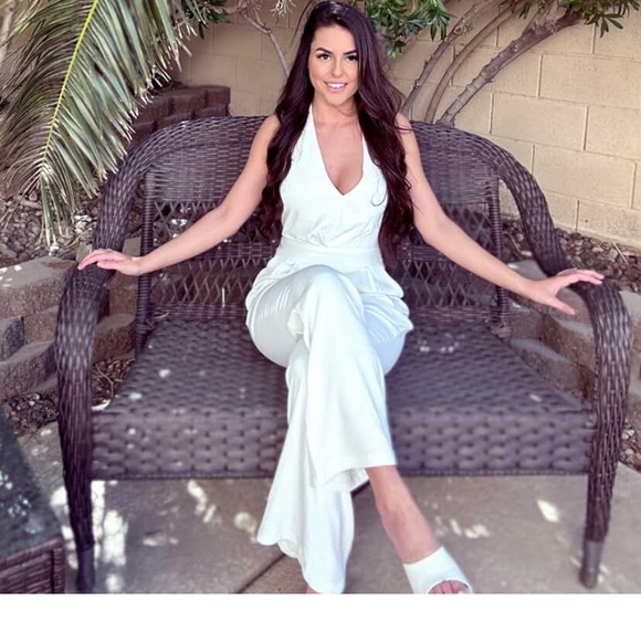 IBTOM CASTLE, Women's wide leg sexy high waist, halter top Romper with pockets - Picture 3 of 15